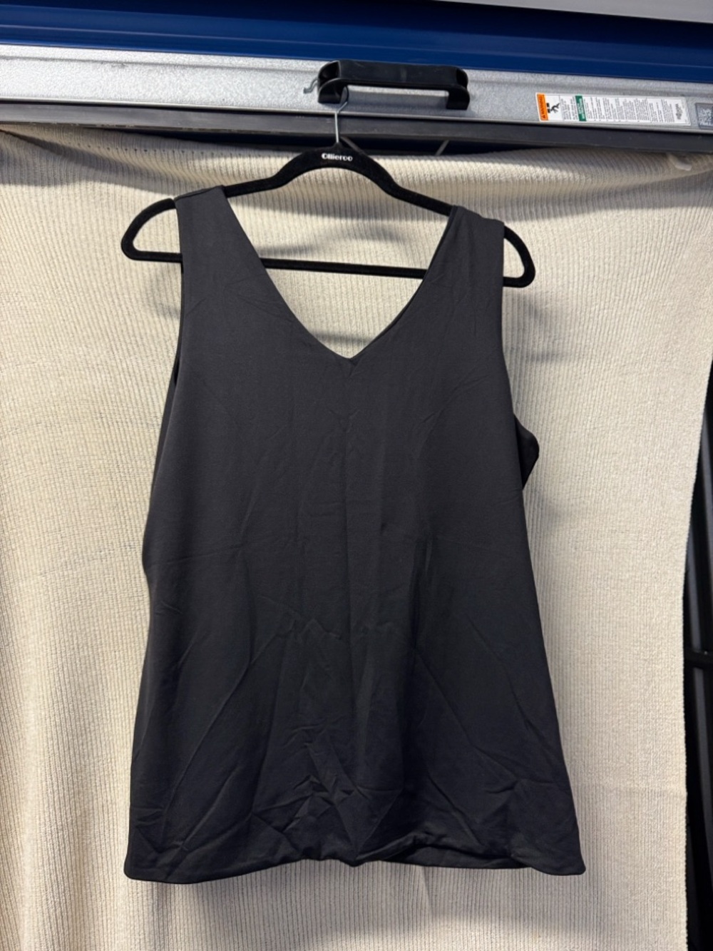 Sleek Black V-Neck Tank Top - Minimalist Style